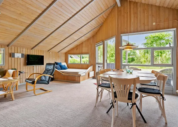 Cozy In With Sauna Casa de Férias Hemmet